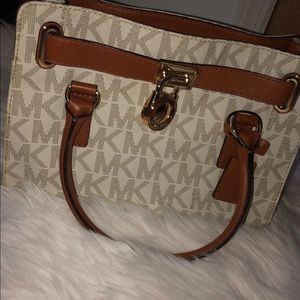 MK purse
